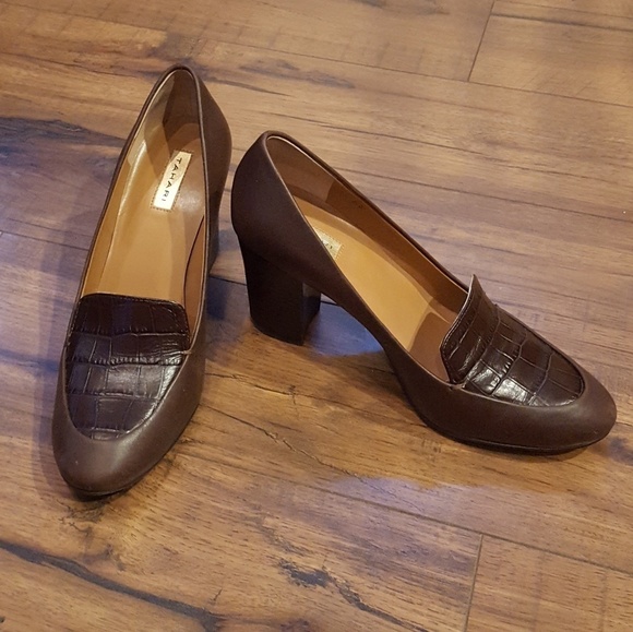 Tahari - "Fury" Brown Leather Loafer Heels‎ - Picture 1 of 7